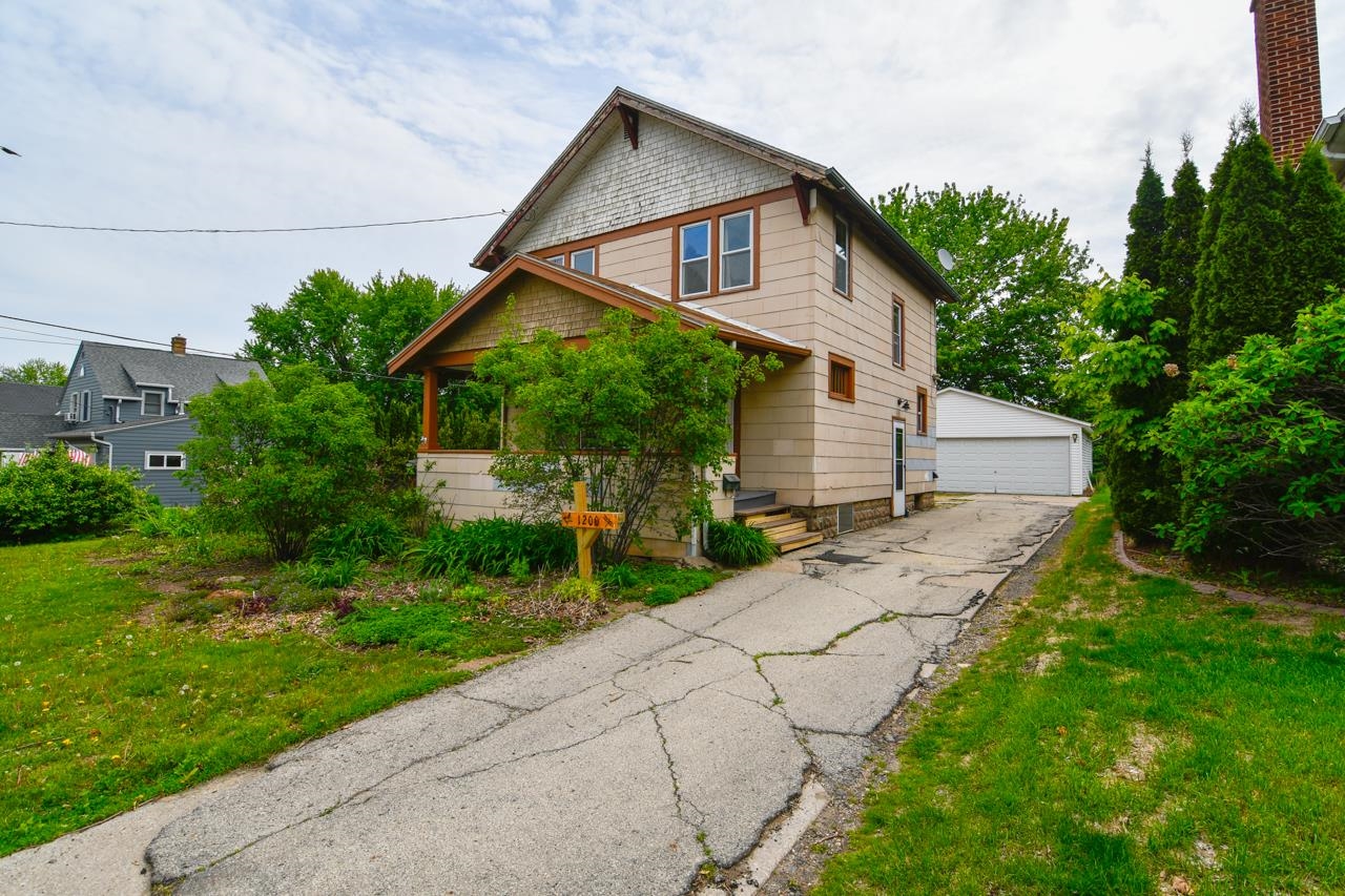 1200 South Lawe Street Appleton, WI 54915 - Photo 1 of 1 Gallery Image 1
