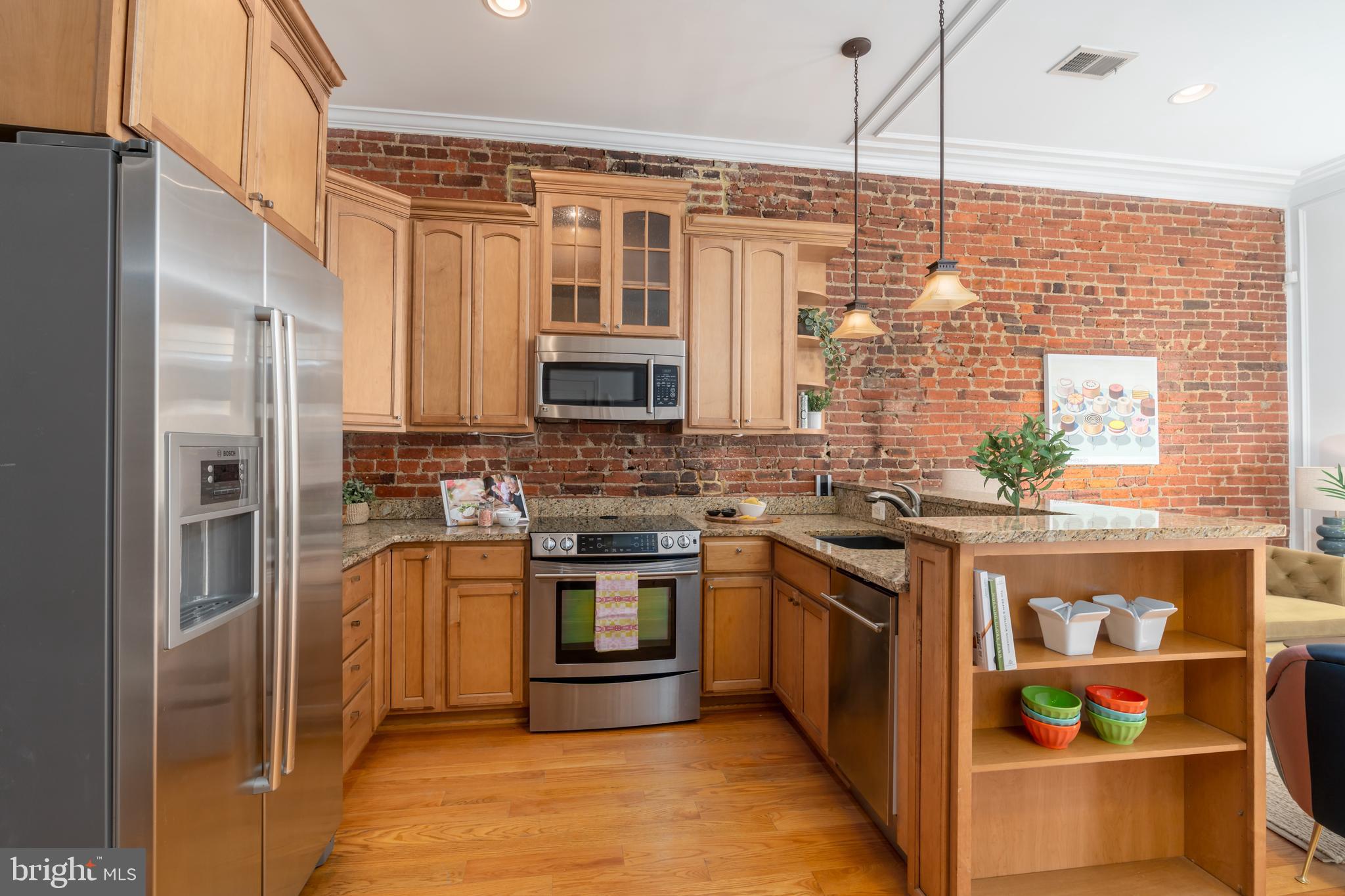 125 T Street Northwest, Unit 2 Washington, DC 20001 - Photo 8 of 29