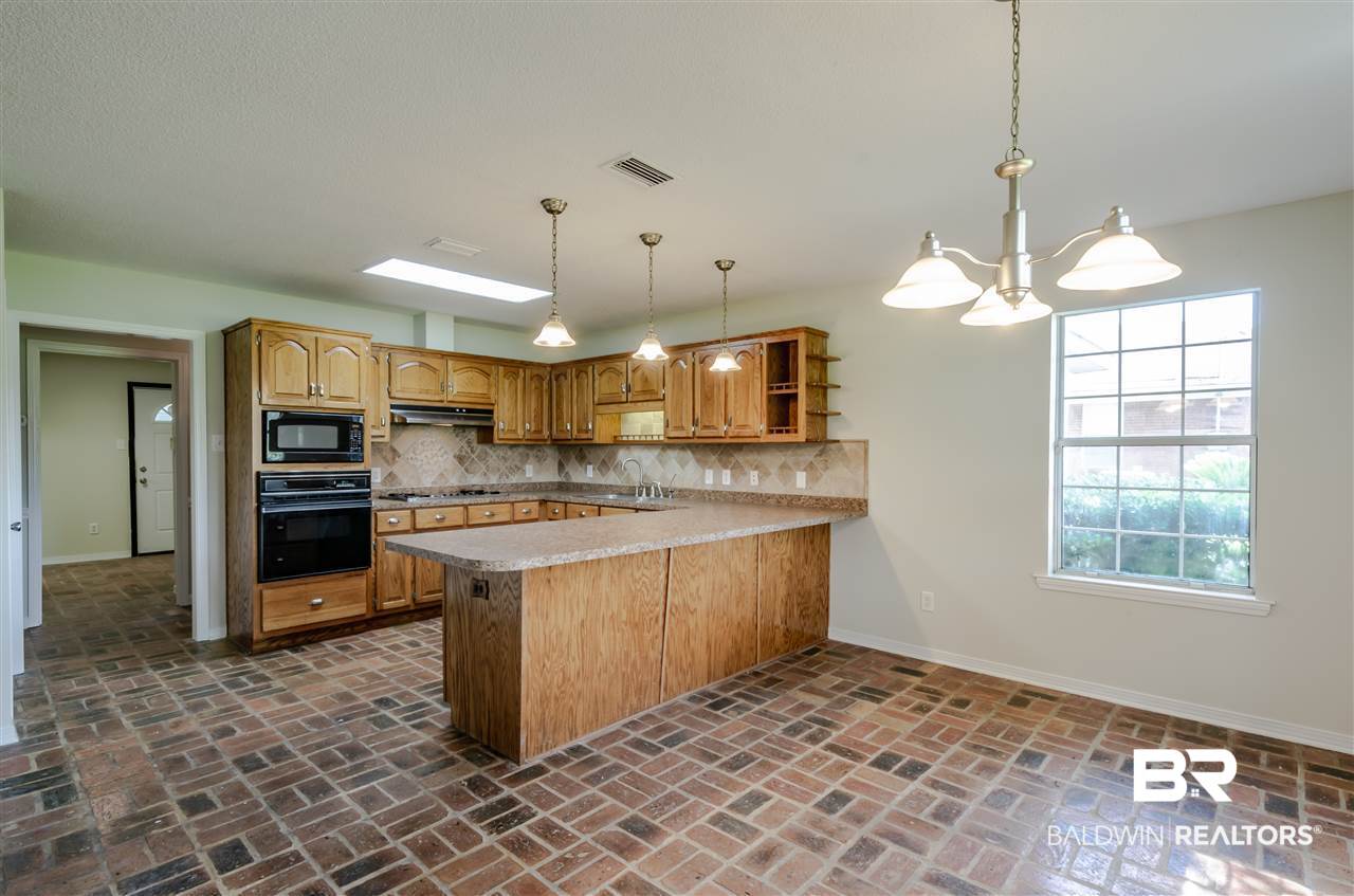 4776 Winkler Court Theodore, AL 36582 - Photo 9 of 46