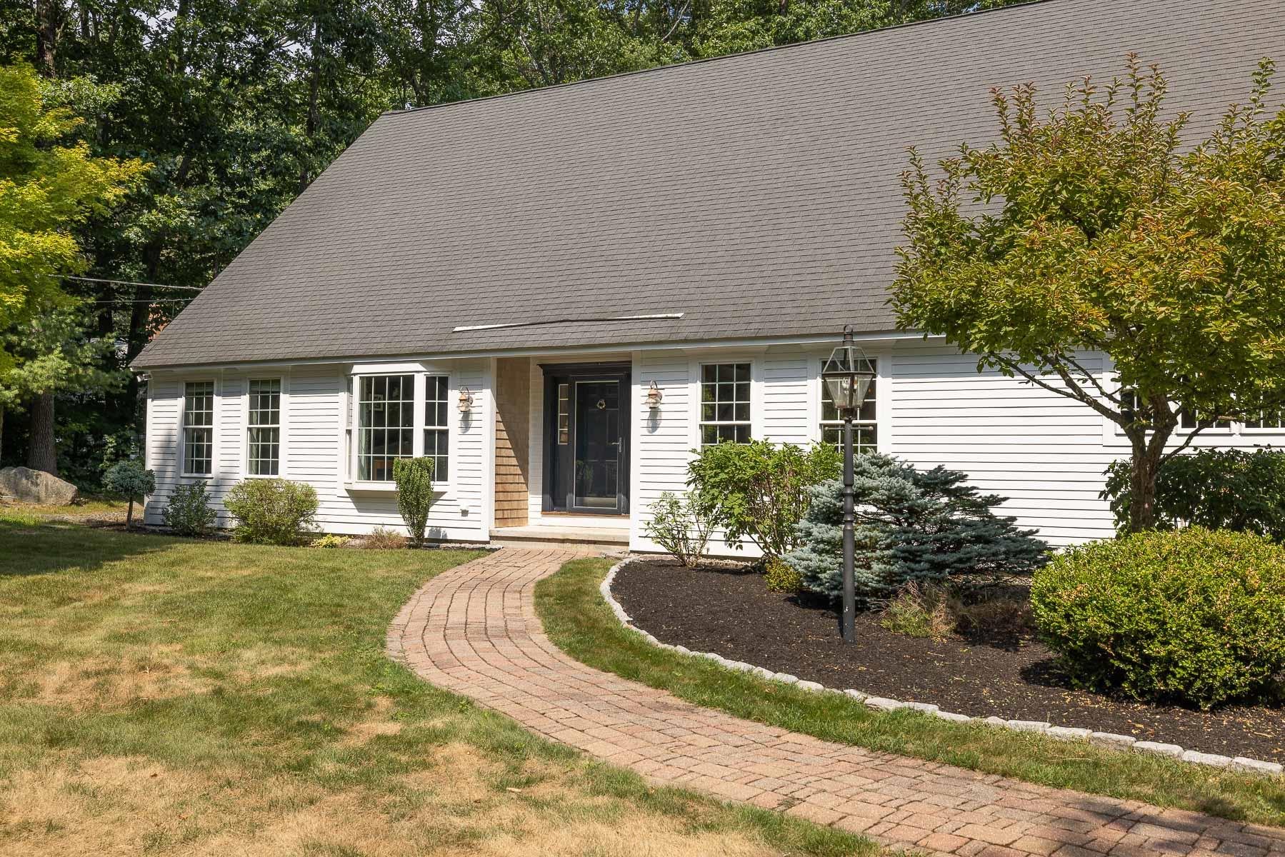 13 Colonial Way Exeter, NH 03833 - Photo 14 of 40