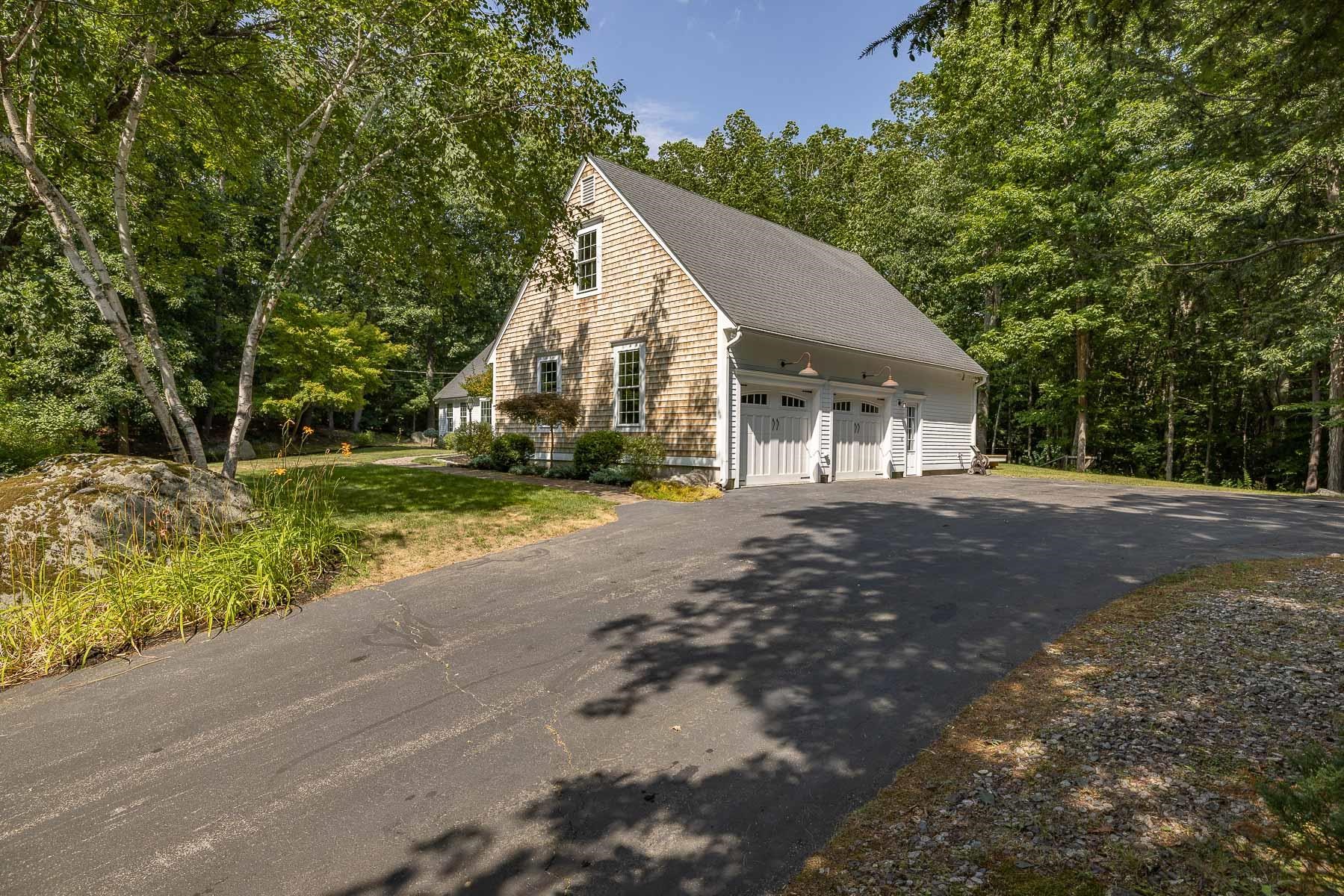 13 Colonial Way Exeter, NH 03833 - Photo 15 of 40