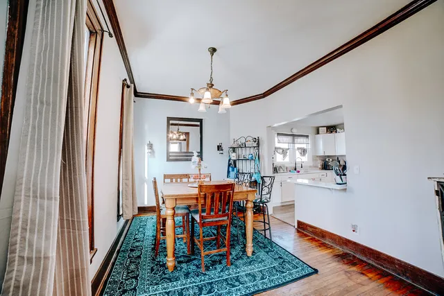 $179,900 | 128 West Mulberry Street, Watseka, IL 60970