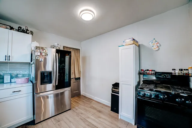 $179,900 | 128 West Mulberry Street, Watseka, IL 60970