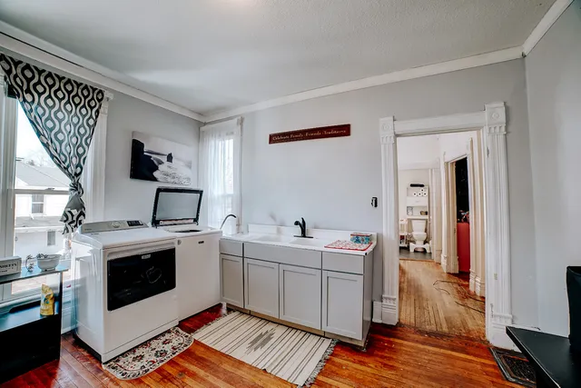 $179,900 | 128 West Mulberry Street, Watseka, IL 60970