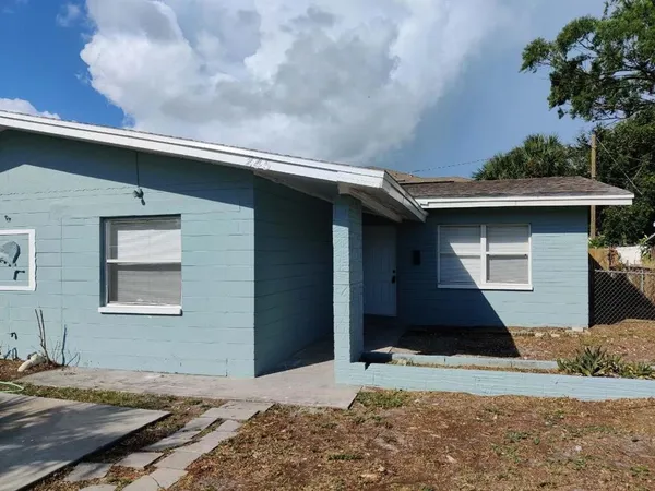 $474,900 | 245 38th Avenue Southeast, St. Petersburg, FL 33705