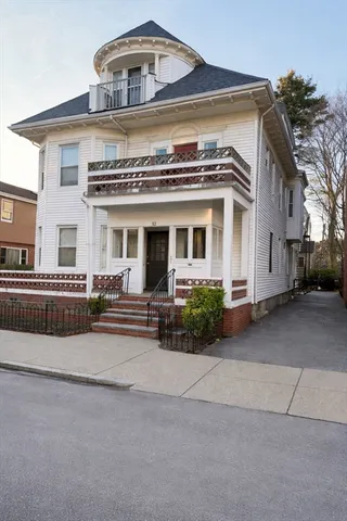$2,275,000 | 32 Chester Street, Boston, MA 02134