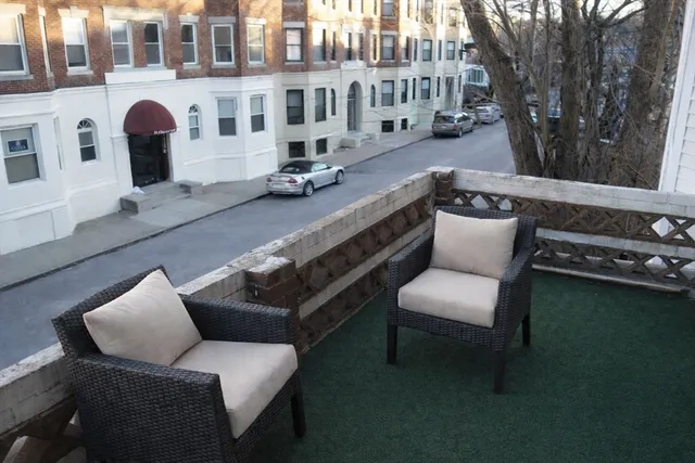 $2,275,000 | 32 Chester Street, Boston, MA 02134