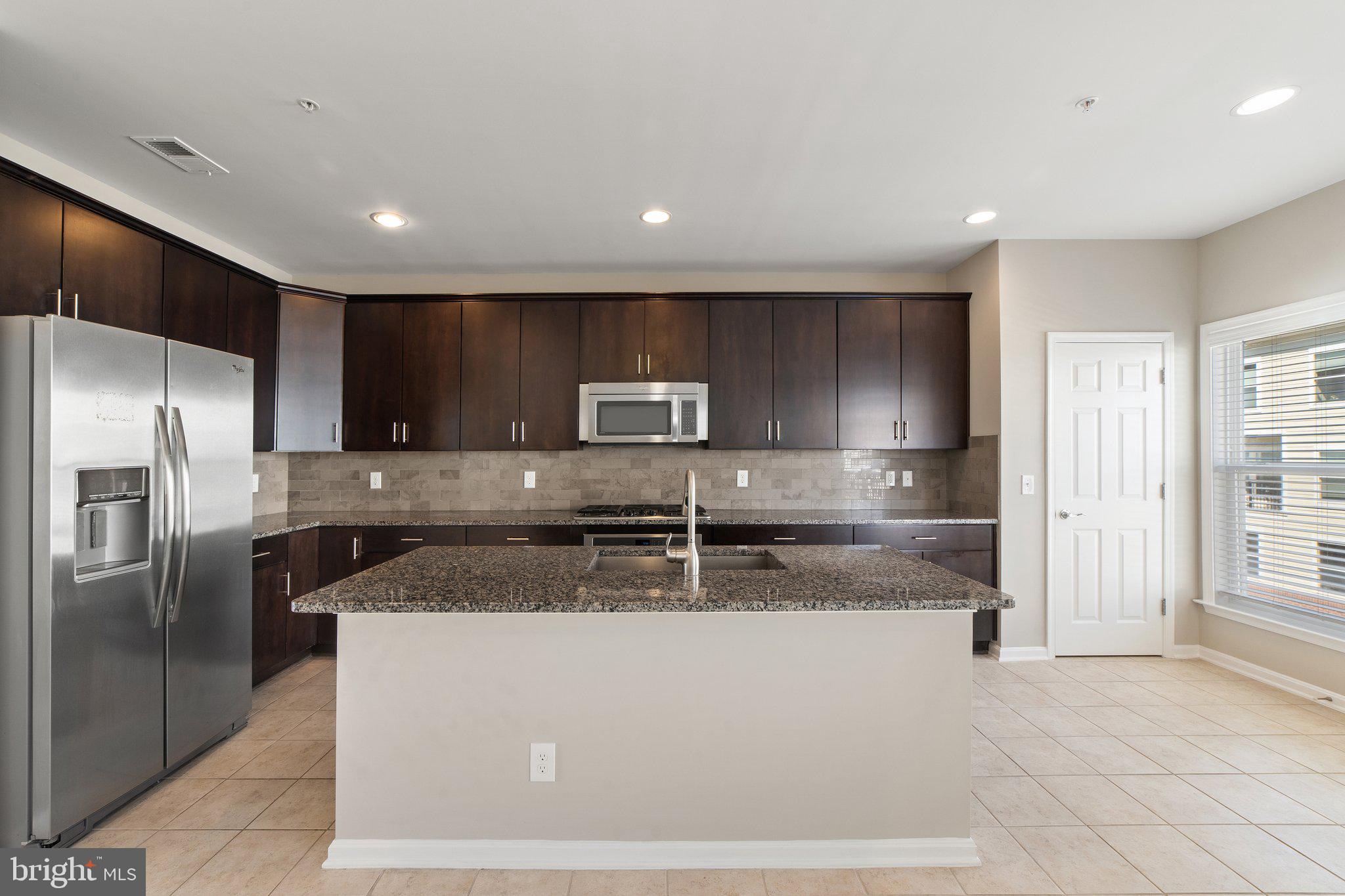 3040 Rittenhouse Circle, Unit 46 Fairfax, VA 22031 - Photo 11 of 66 Kitchen