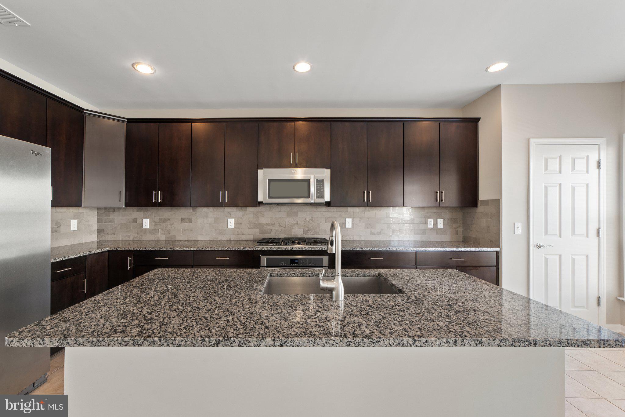 3040 Rittenhouse Circle, Unit 46 Fairfax, VA 22031 - Photo 12 of 66 Kitchen