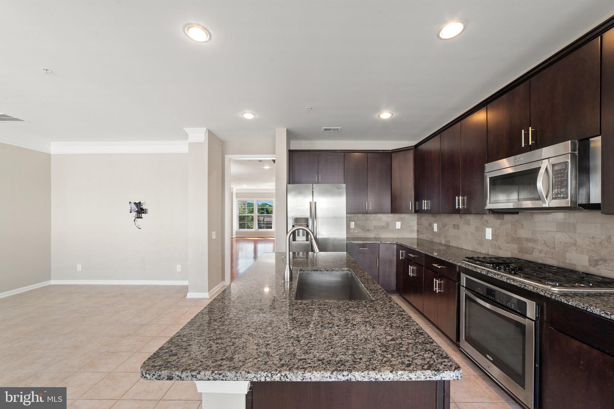 3040 Rittenhouse Circle, Unit 46 Fairfax, VA 22031 - Photo 15 of 66 Kitchen