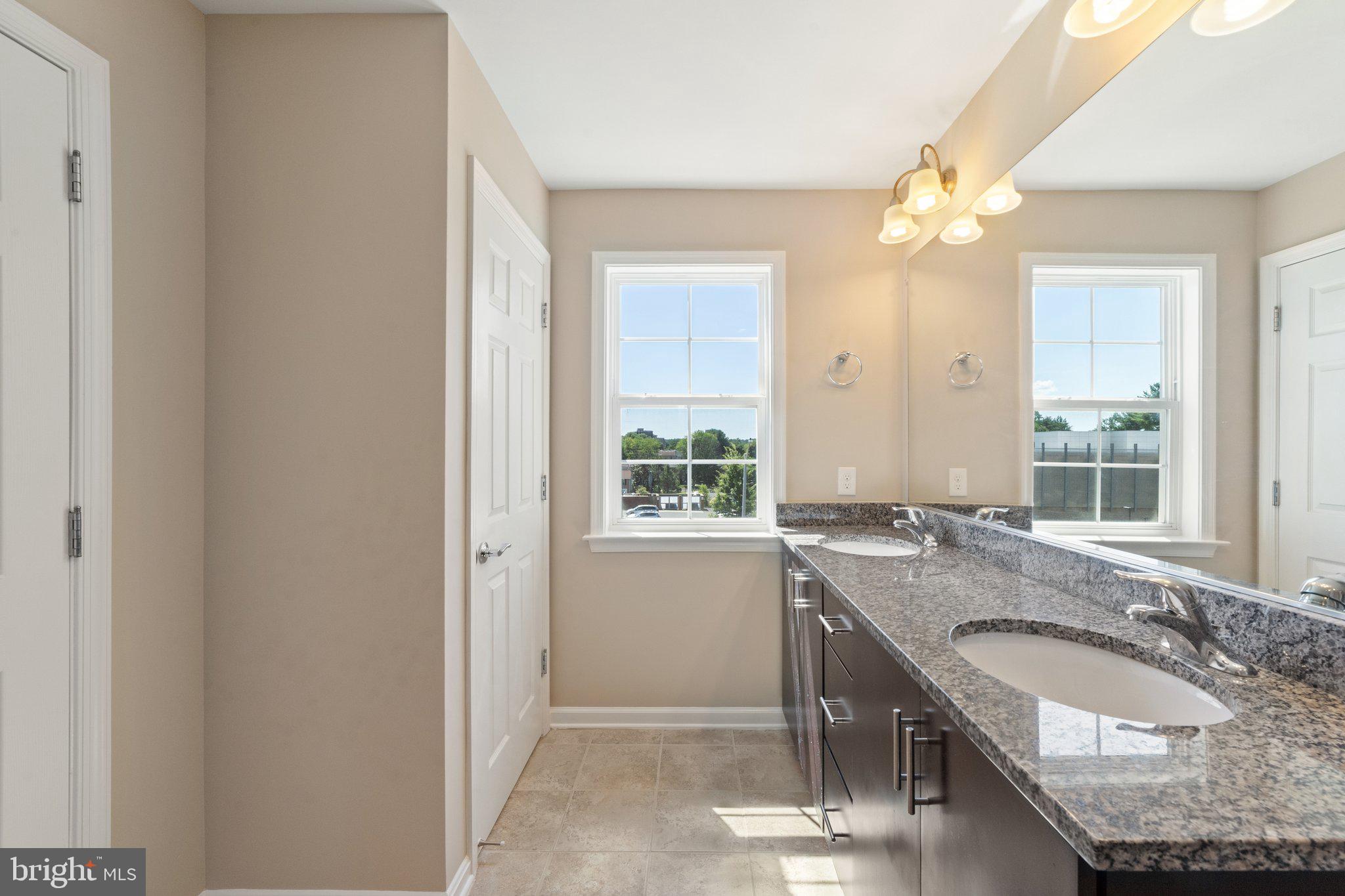 3040 Rittenhouse Circle, Unit 46 Fairfax, VA 22031 - Photo 33 of 66 Master Bath