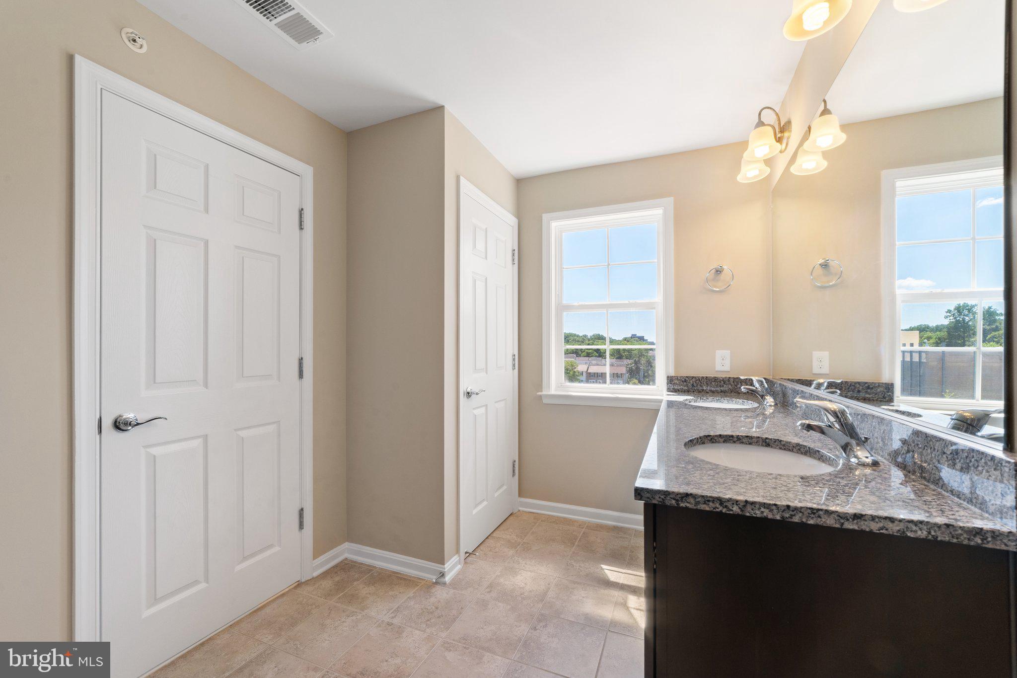 3040 Rittenhouse Circle, Unit 46 Fairfax, VA 22031 - Photo 36 of 66 Master Bath