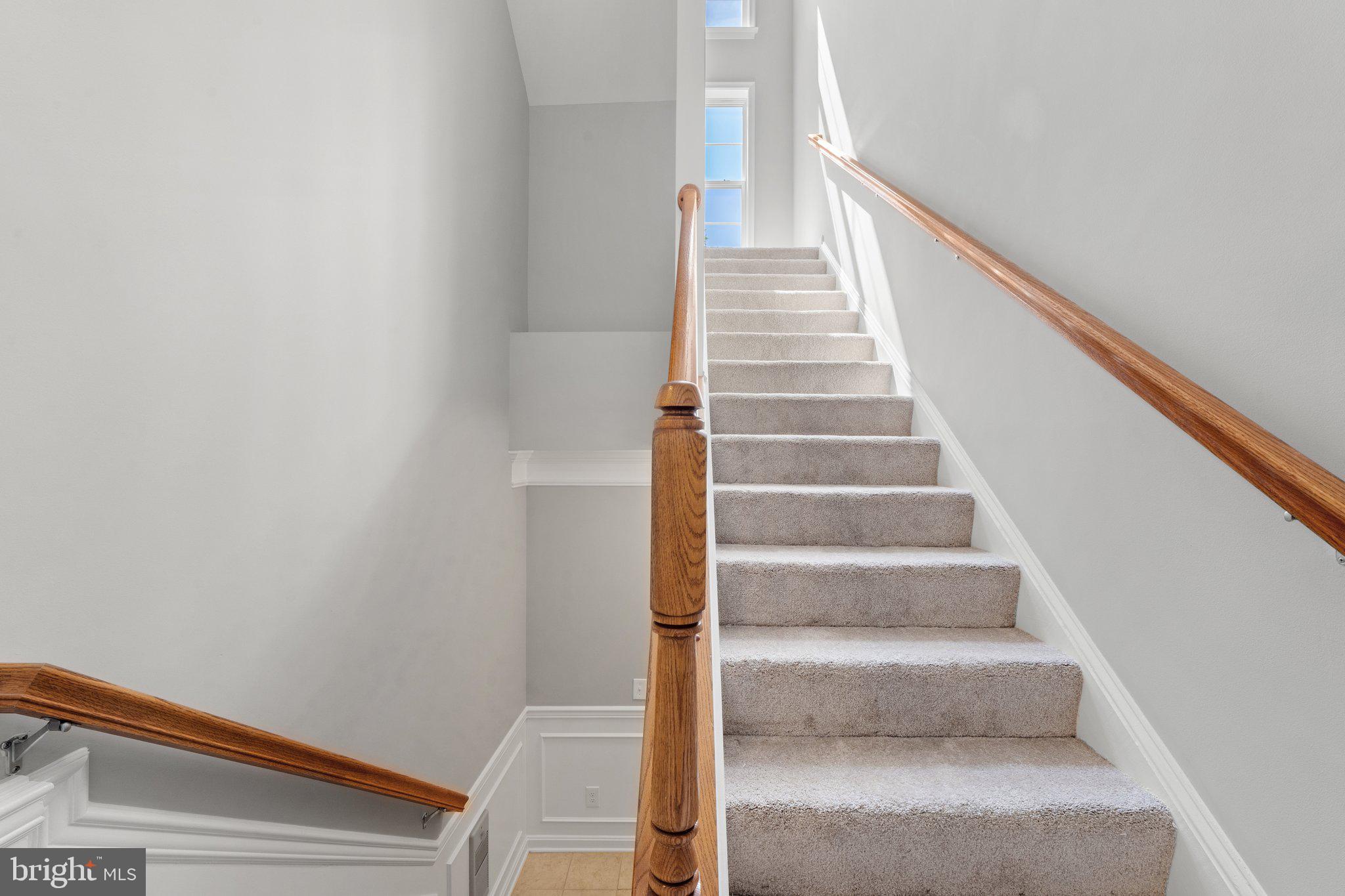 3040 Rittenhouse Circle, Unit 46 Fairfax, VA 22031 - Photo 55 of 66 Foyer