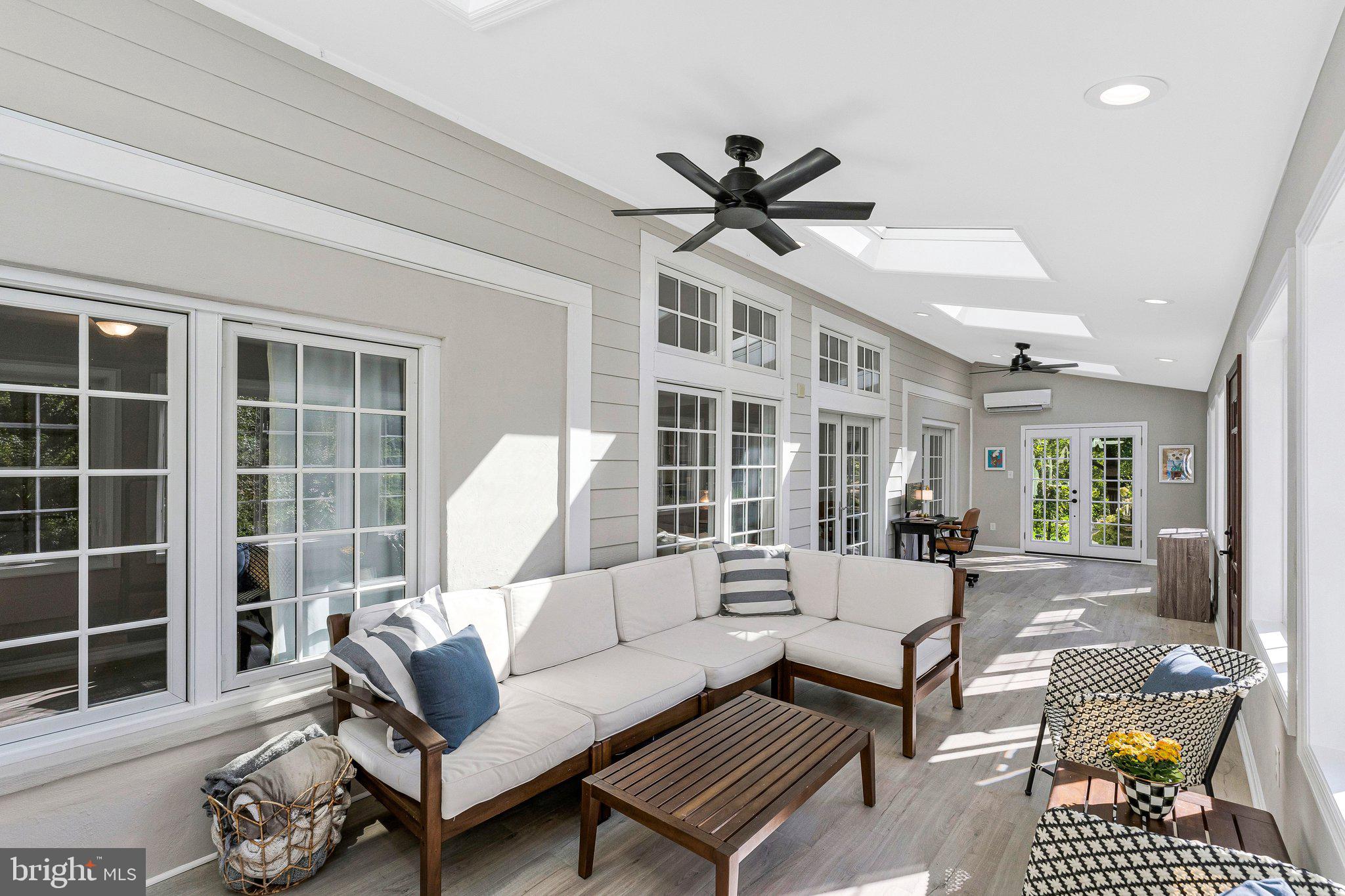 1048 Bellview Road McLean, VA 22102 - Photo 22 of 52 Gallery Image 22