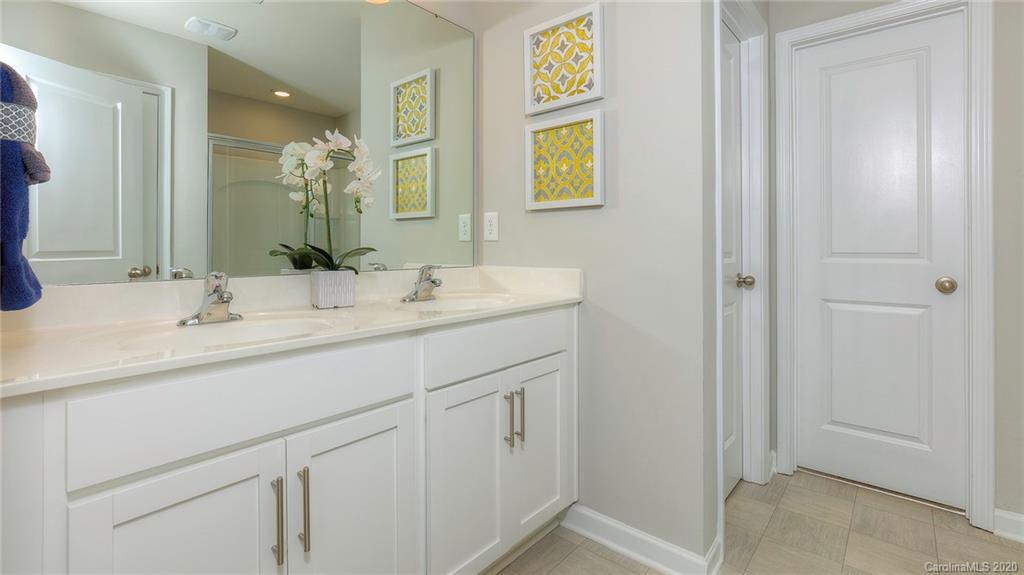 911 Elliott Road, Unit 4038 Charlotte, NC 28216 - Photo 25 of 29 Gallery Image 25