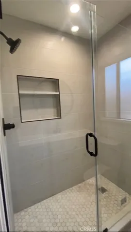 $2,050 | 2423 North Lincoln Street, Burbank, CA 91504