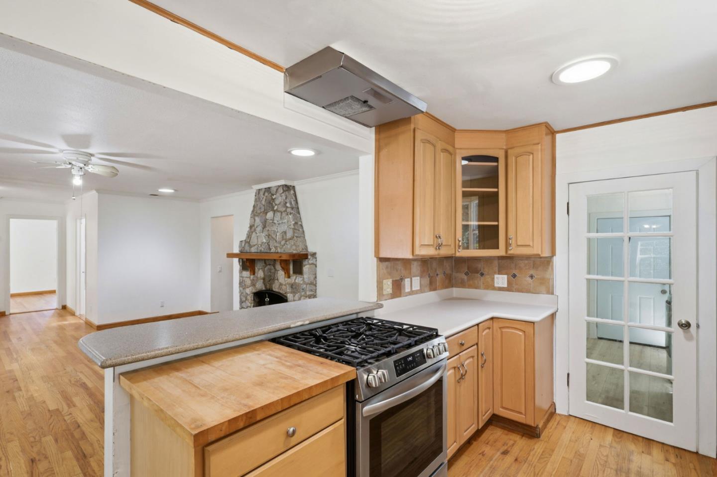 17760 China Grade Road Boulder Creek, CA 95006 - Photo 25 of 45 a kitchen with stove and cabinets