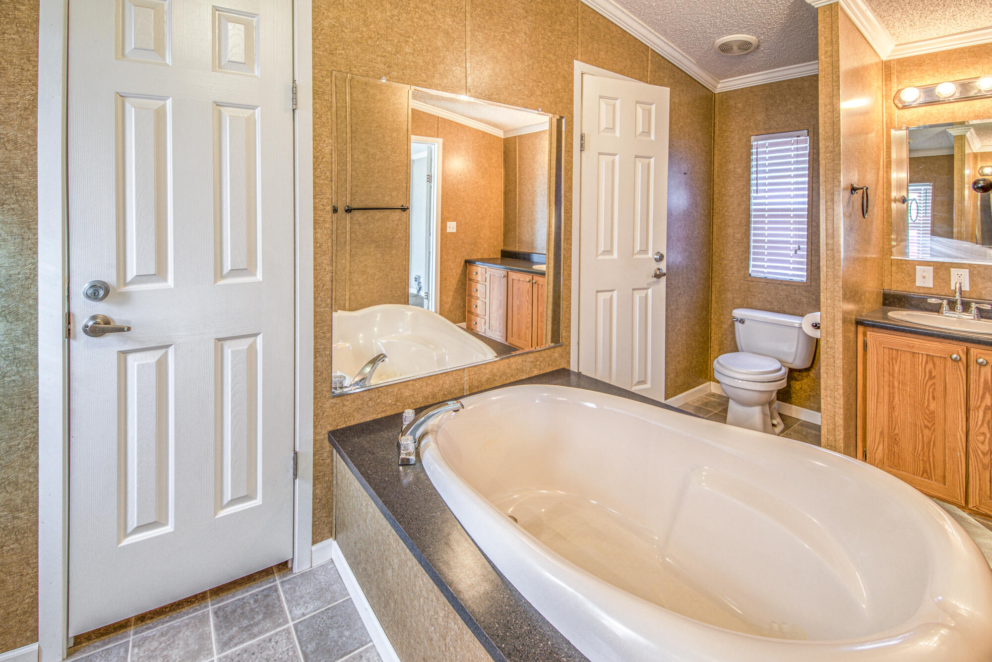1159 Silver Grove Road Bluff City, TN 37618 - Photo 13 of 28 DSC_5890_11 copy