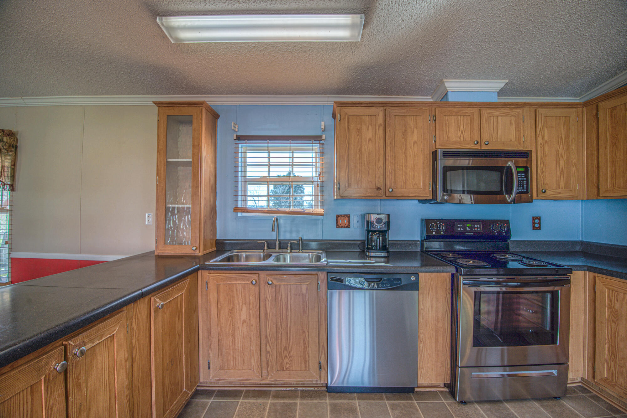 1159 Silver Grove Road Bluff City, TN 37618 - Photo 8 of 28 DSC_5864_6 copy
