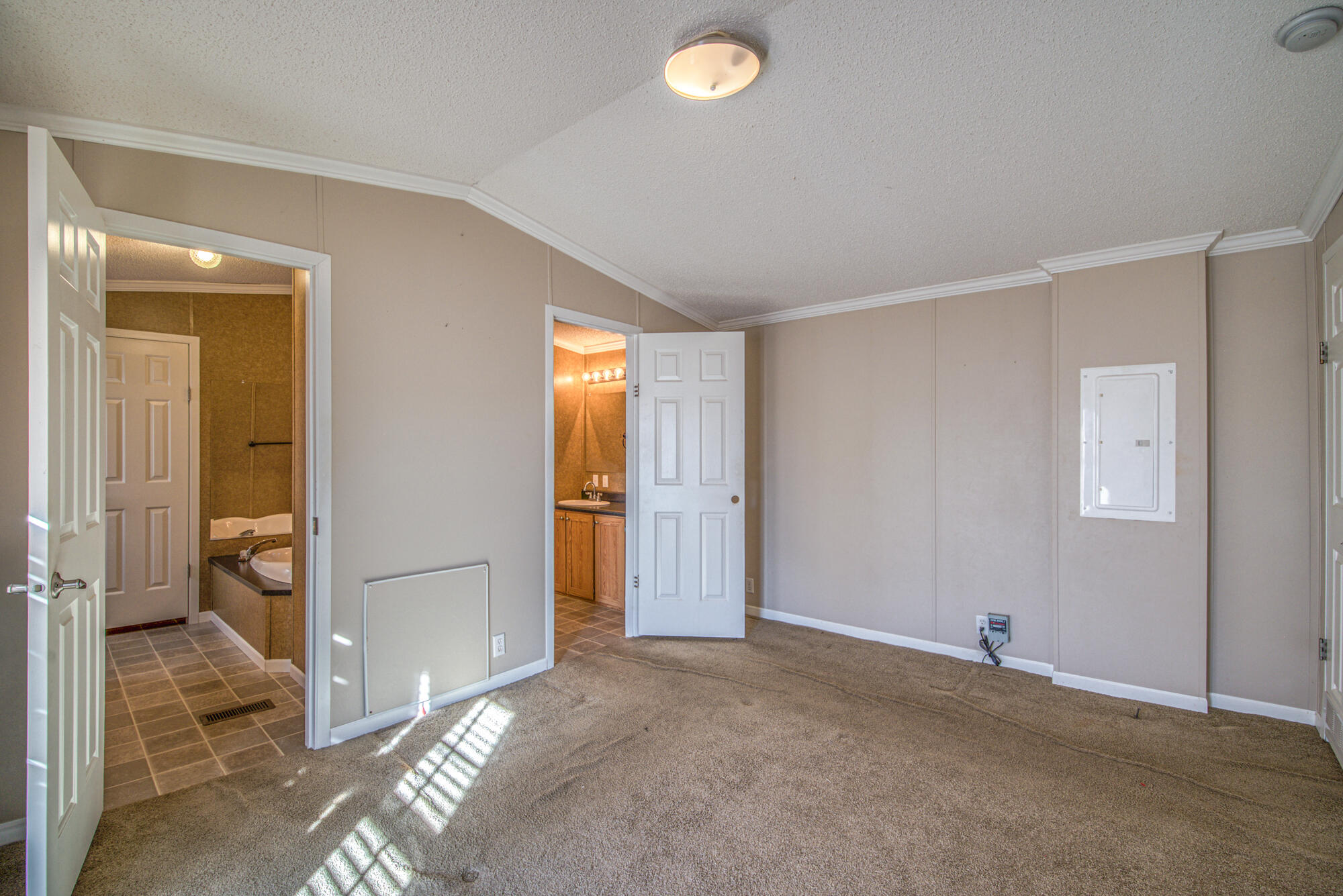 1159 Silver Grove Road Bluff City, TN 37618 - Photo 10 of 28 DSC_5877_8 copy