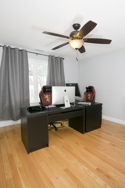 87 Vincent Road Dedham, MA 02026 - Photo 20 of 31 Gallery Image 20