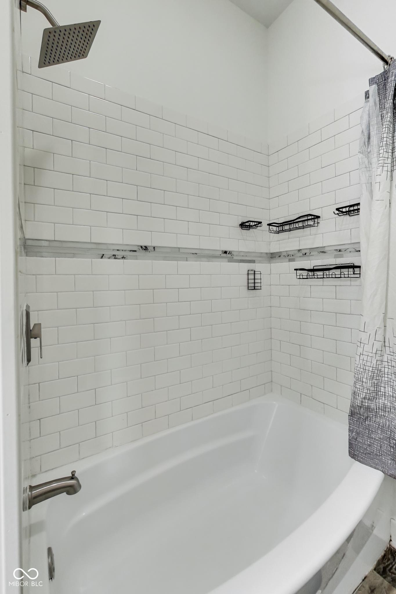 338 North Randolph Street Indianapolis, IN 46201 - Photo 15 of 54