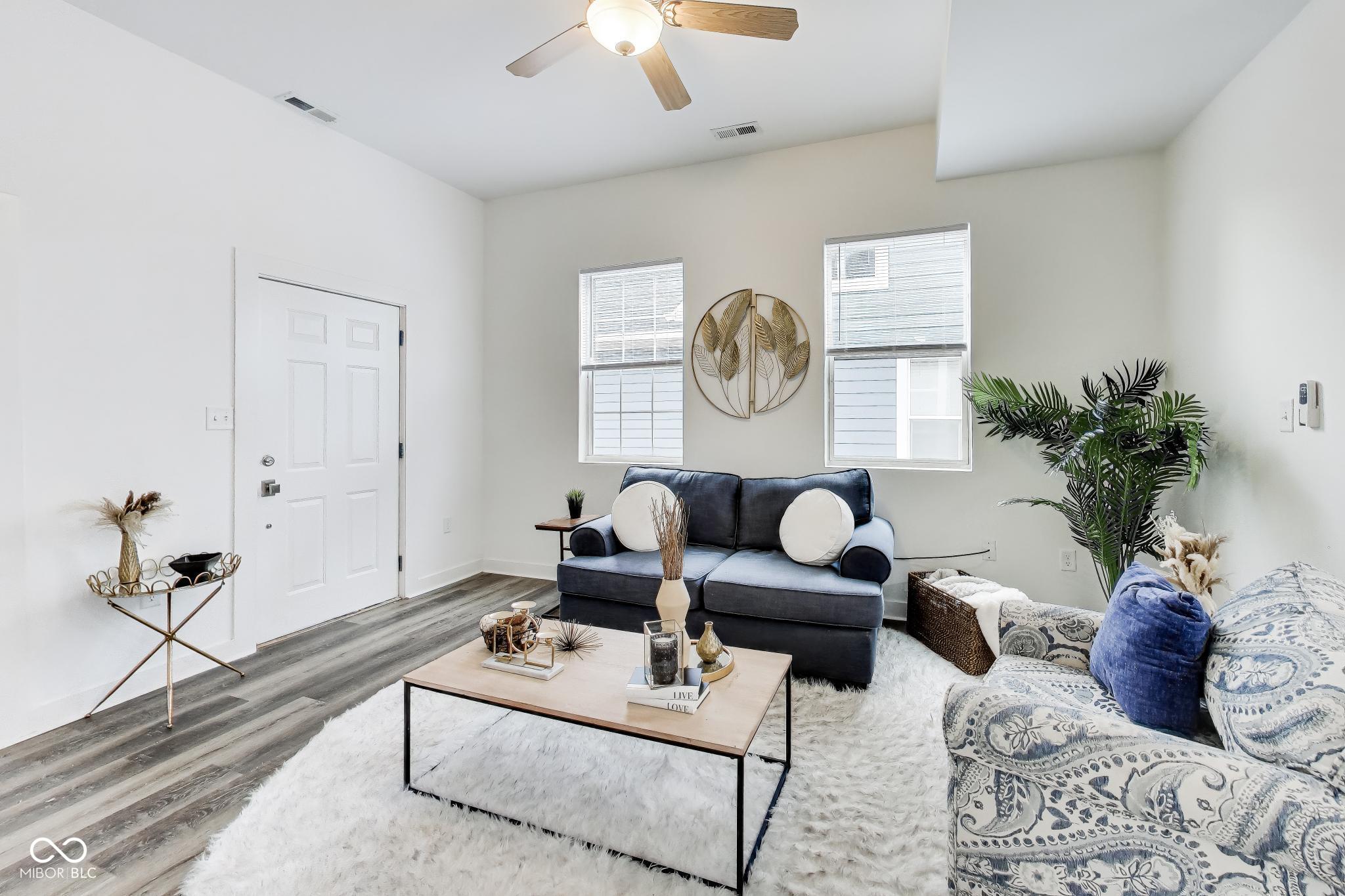 338 North Randolph Street Indianapolis, IN 46201 - Photo 6 of 54