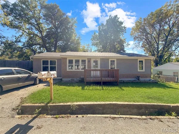$99,900 | 1749 Sinnott Circle, Independence, MO 64050