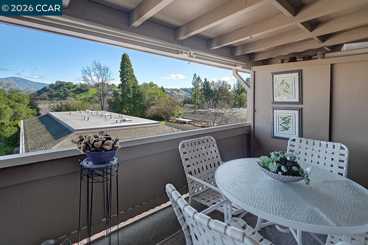 1548 Golden Rain Road, Unit 9 Walnut Creek, CA 94595 - Photo 16 of 45