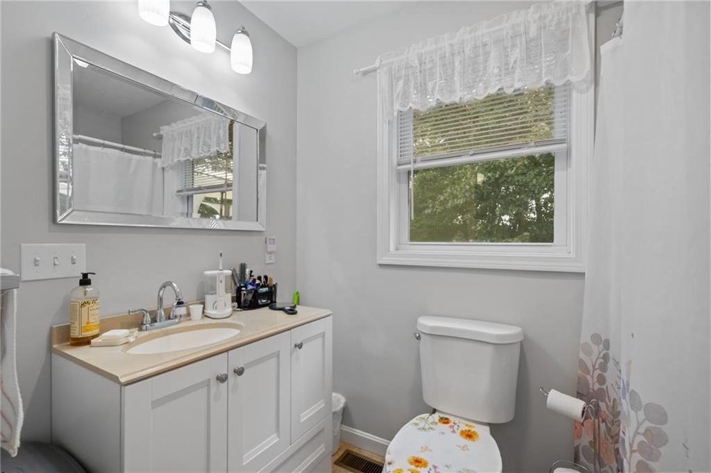 30 Fieldstone Way Westerly, RI 02891 - Photo 21 of 28 Gallery Image 21