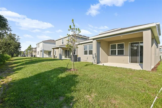 $356,950 | 758 Lake Dell Drive, Dundee, FL 33838