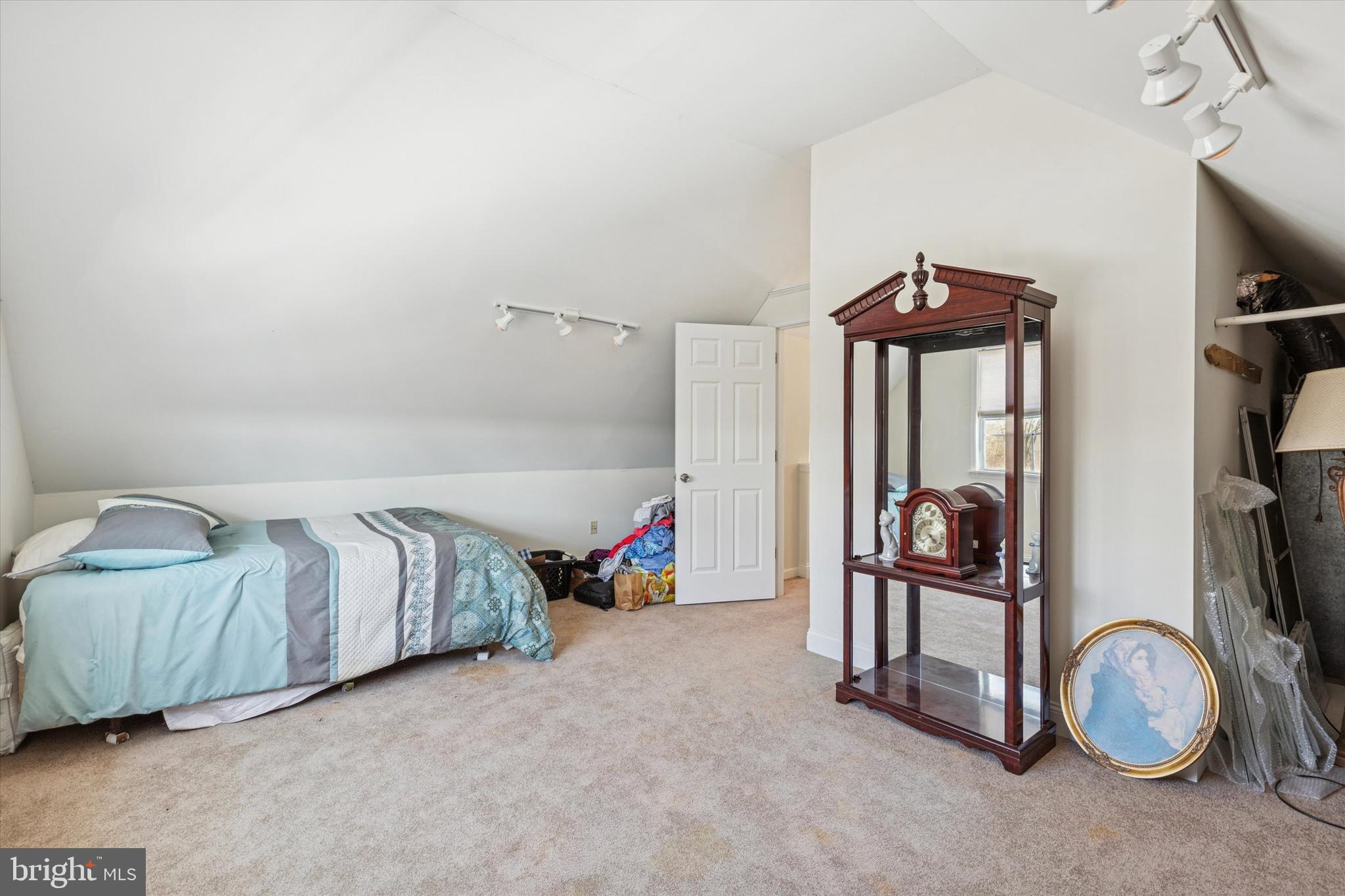 207 Delmar Street, Unit 2 Philadelphia, PA 19128 - Photo 15 of 17