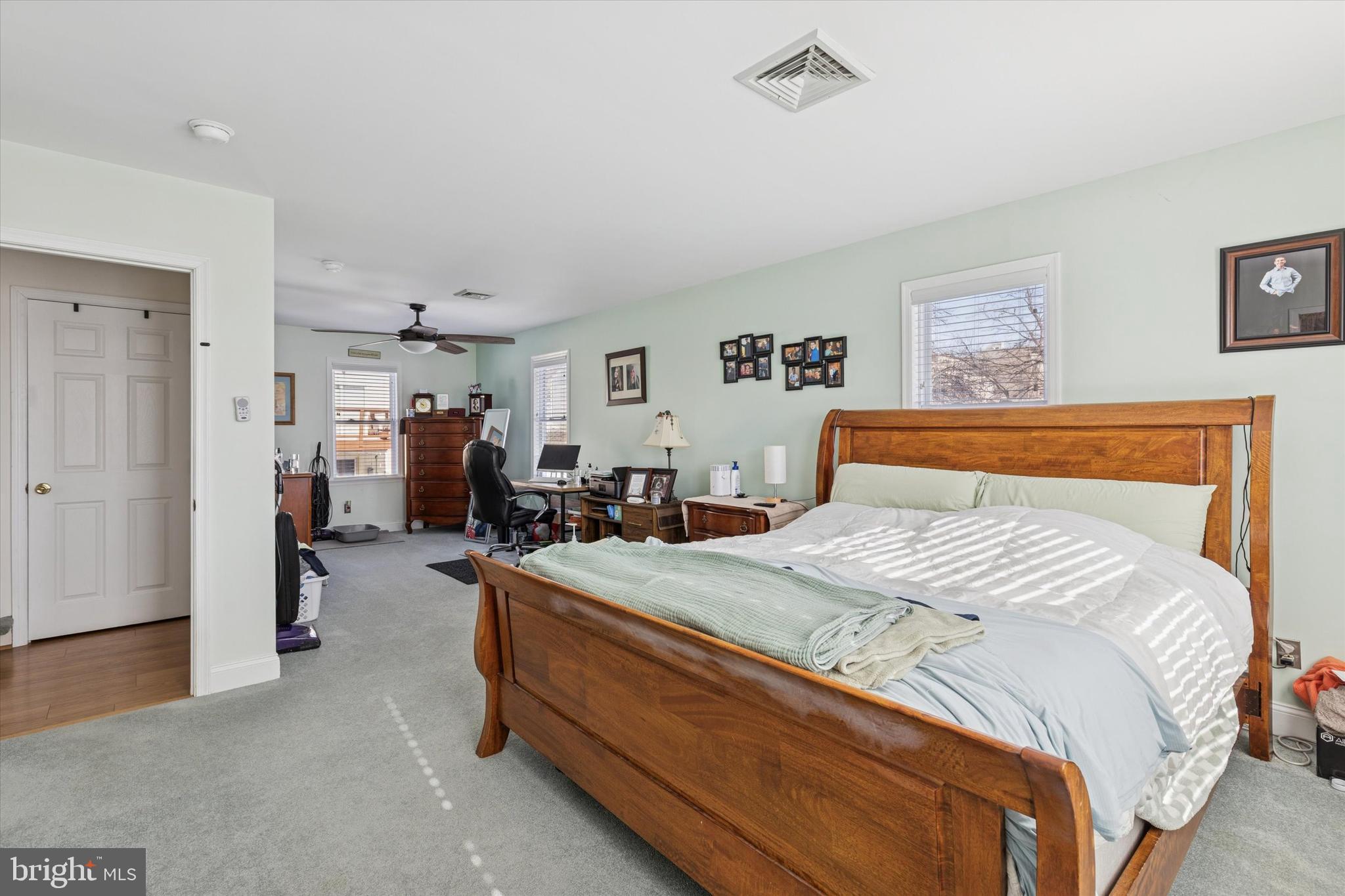 207 Delmar Street, Unit 2 Philadelphia, PA 19128 - Photo 8 of 17