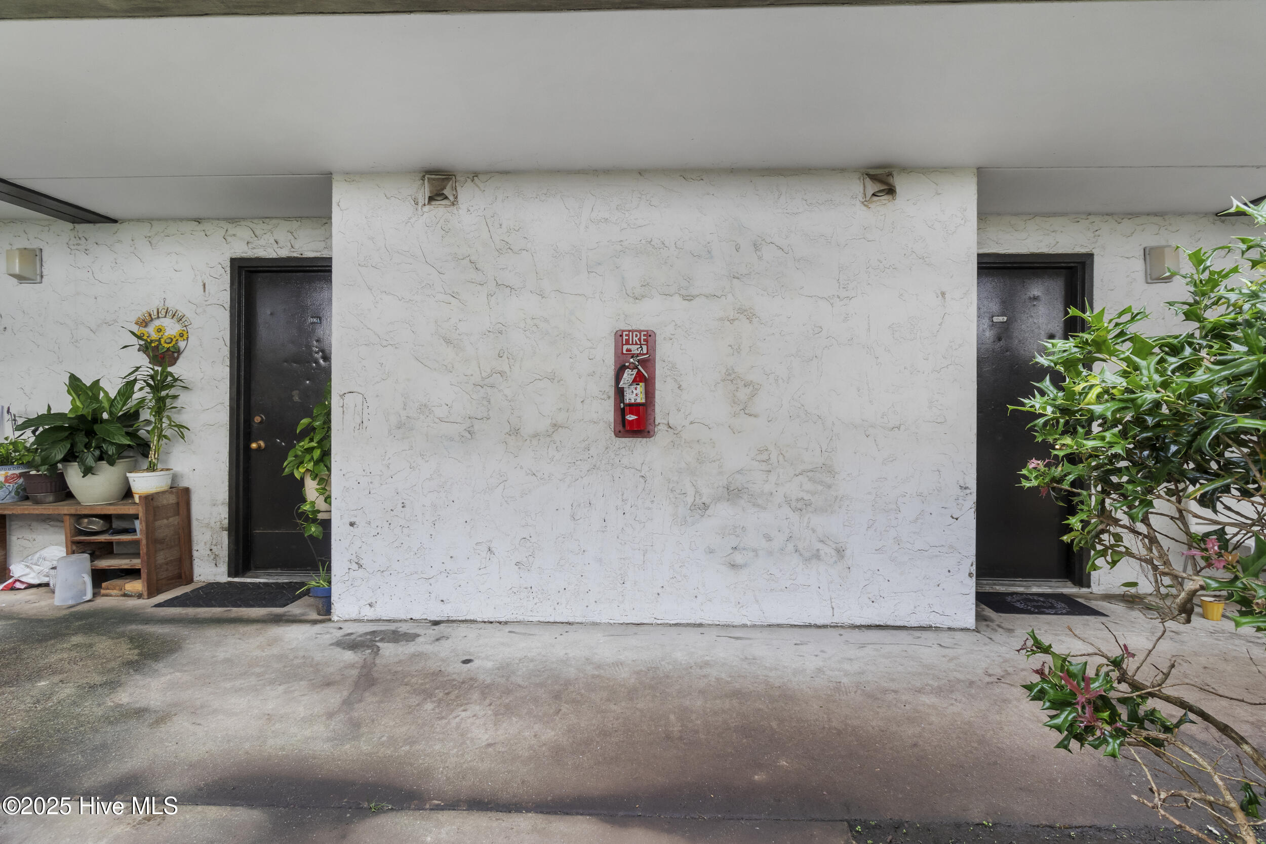 454 Racine Drive, Unit E106 A & B Wilmington, NC 28403 - Photo 1 of 27 Unit A and B Front Entryway (1)