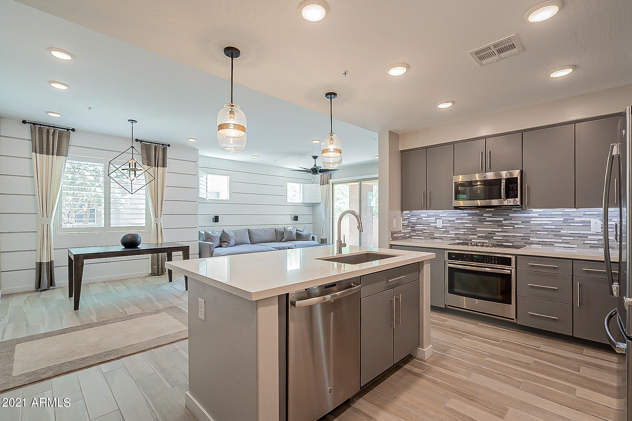 250 West Queen Creek Road, Unit 145 Chandler, AZ 85248 - Photo 18 of 44 Queen Creek-15