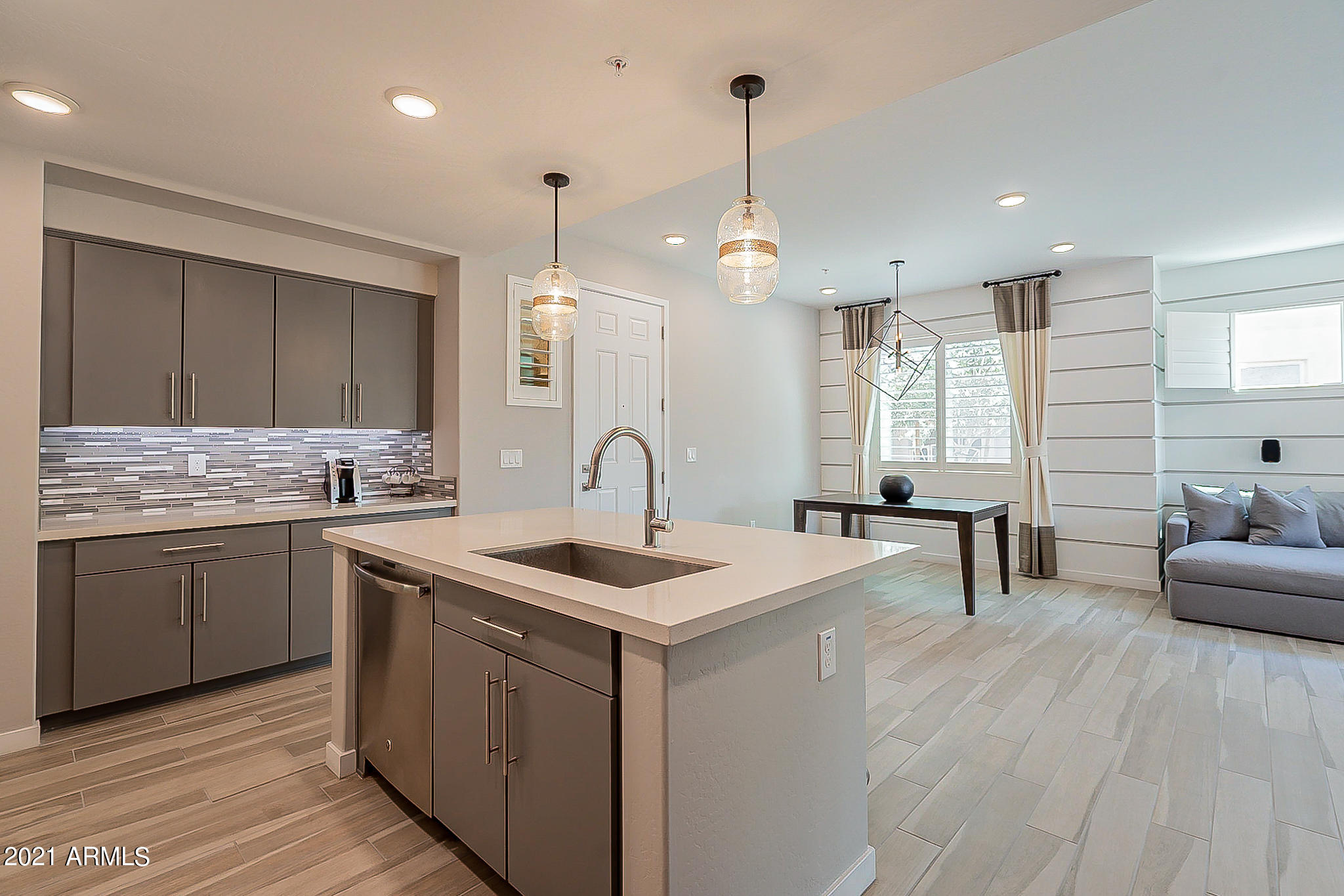 250 West Queen Creek Road, Unit 145 Chandler, AZ 85248 - Photo 20 of 44 Queen Creek-17