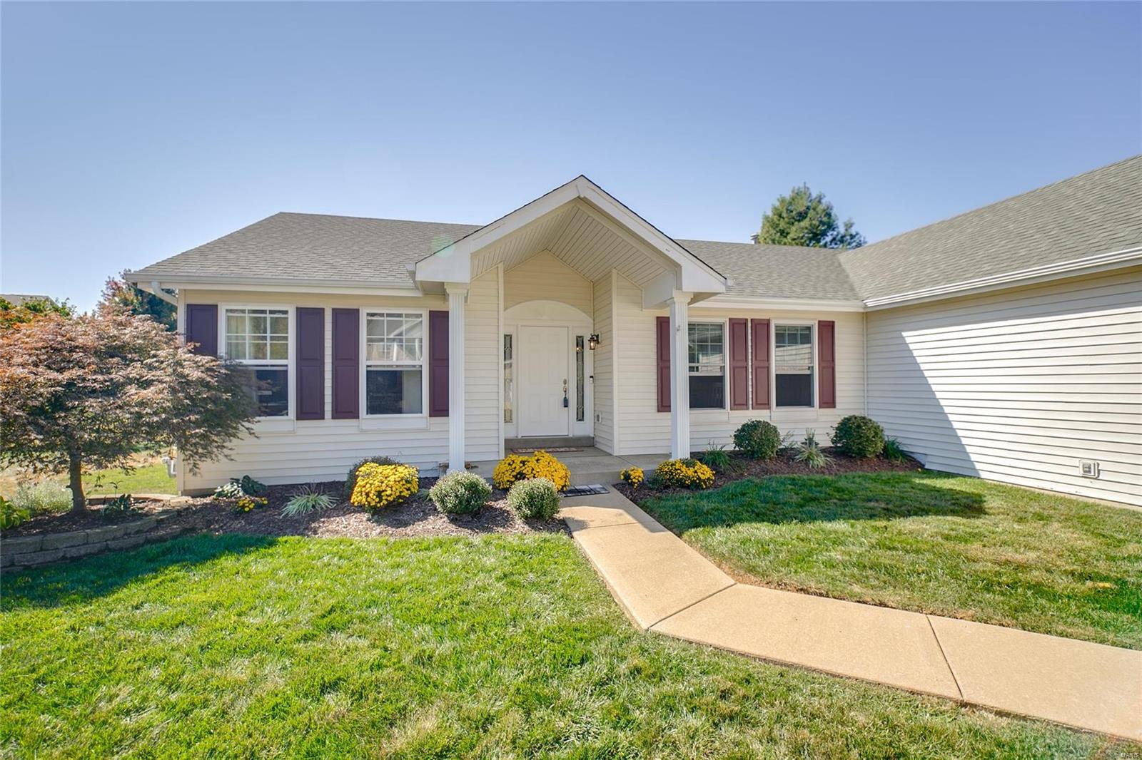 419 Rascal Crossing O'Fallon, MO 63366 - Photo 3 of 34