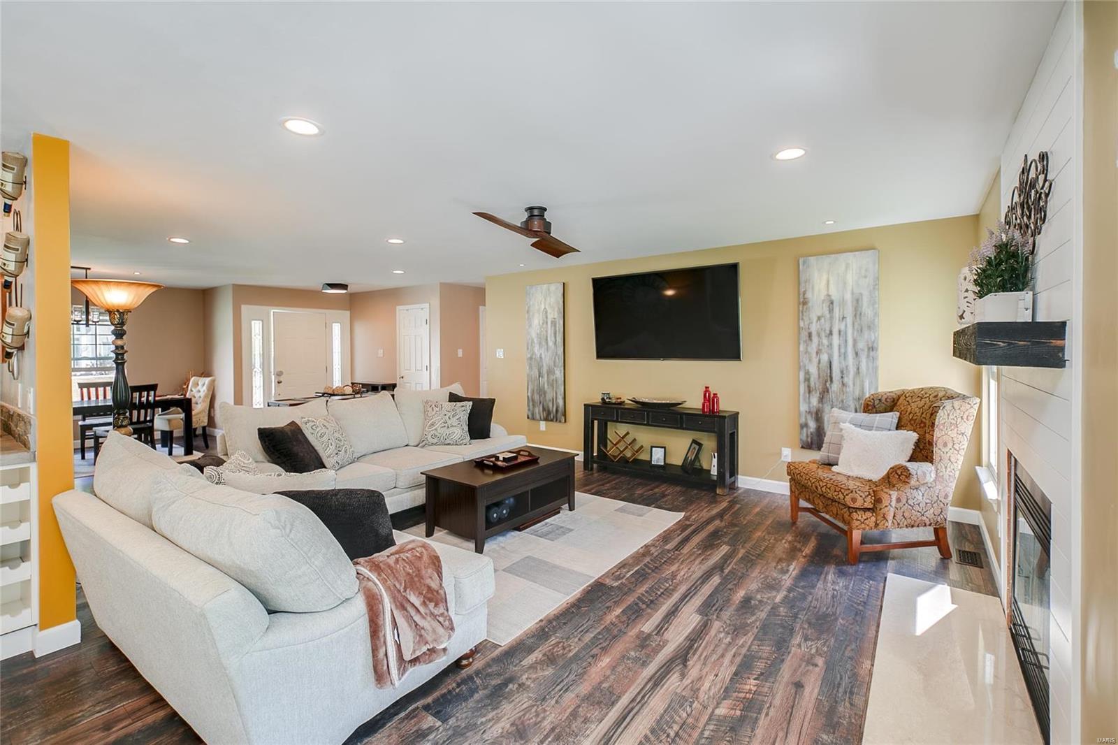 419 Rascal Crossing O'Fallon, MO 63366 - Photo 6 of 34