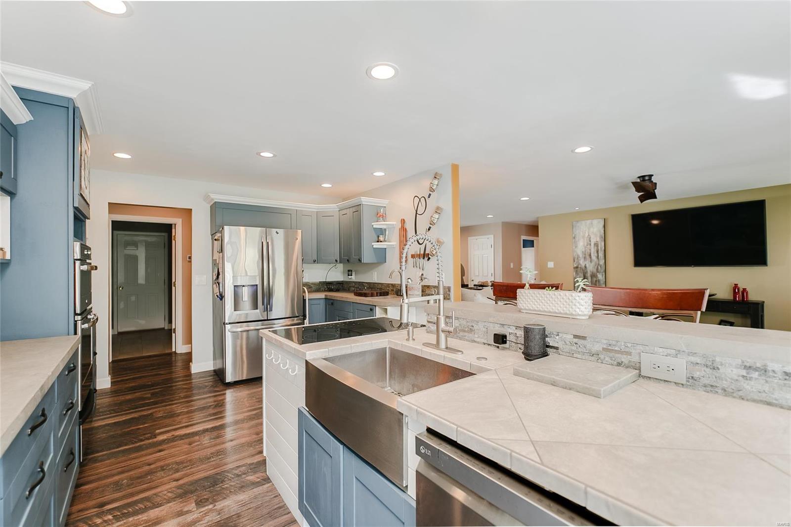 419 Rascal Crossing O'Fallon, MO 63366 - Photo 10 of 34