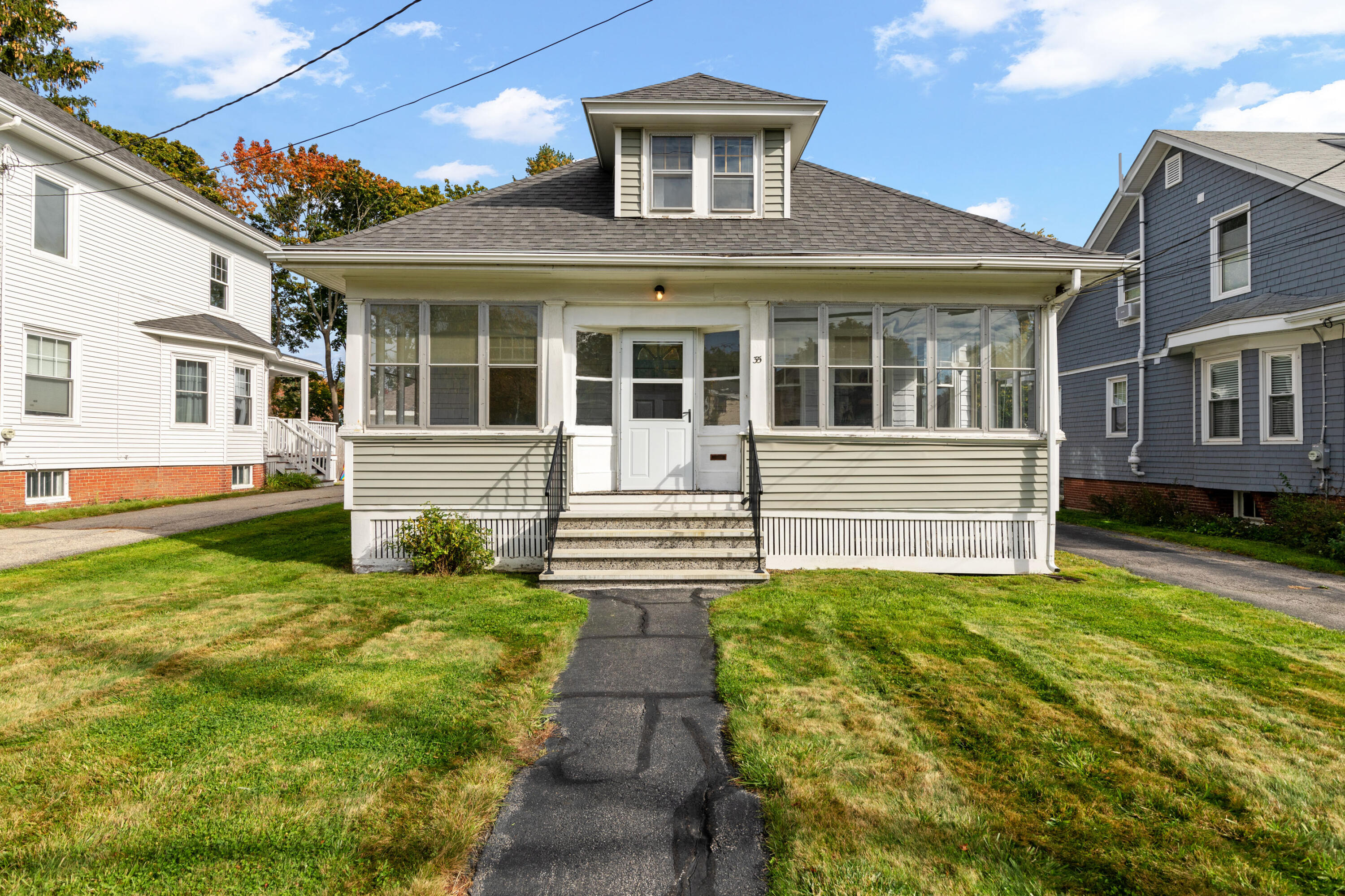 35 Read Street Portland, ME 04103 - Photo 2 of 40 35ReadStreetPortland_046