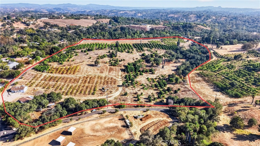 2864 Live Oak Park Road Fallbrook, CA 92028 - Photo 33 of 38 OVER ALL VIEW FROM NORTH VIEWING SOUTHERLY WITH ENTIRE 30 ACRES BOTH PARCELS HIGHLIGHTED
