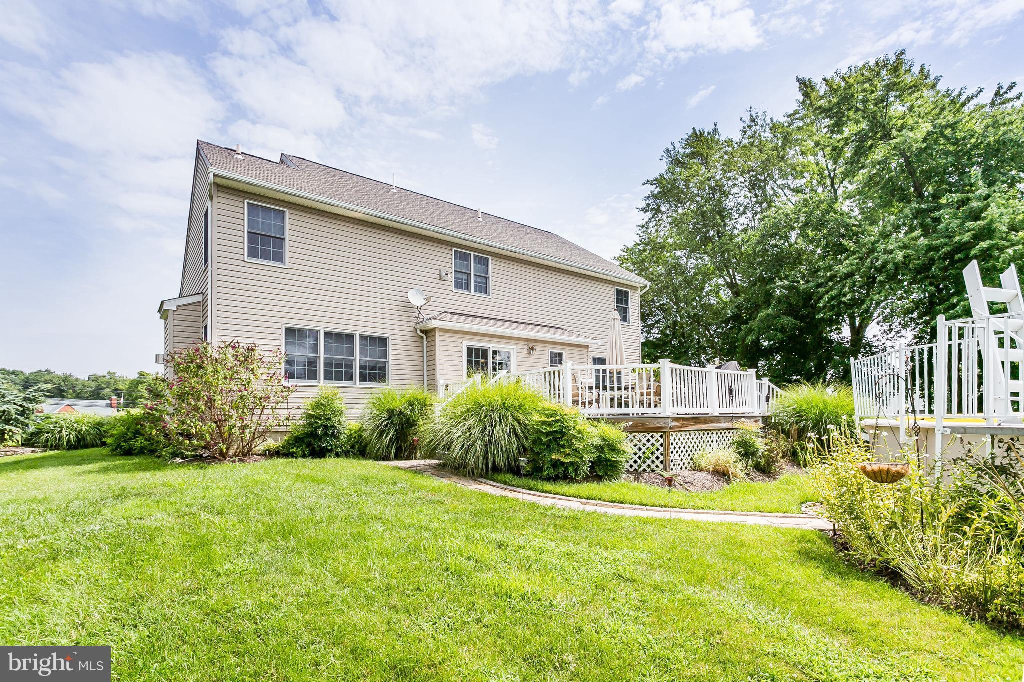 4707 Ridge Road Nottingham, MD 21236 - Photo 17 of 24 Exterior (Rear)