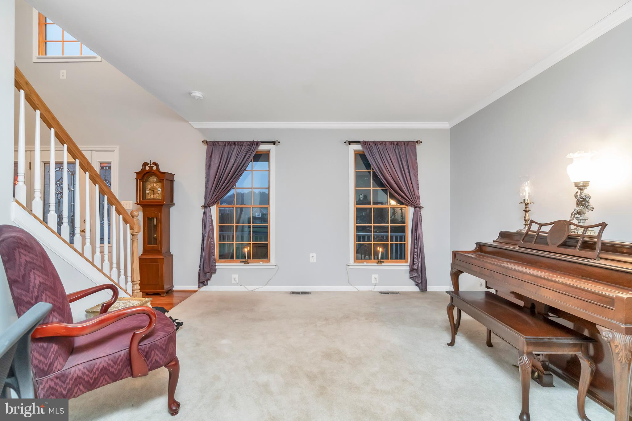 4707 Ridge Road Nottingham, MD 21236 - Photo 5 of 24 Living Room