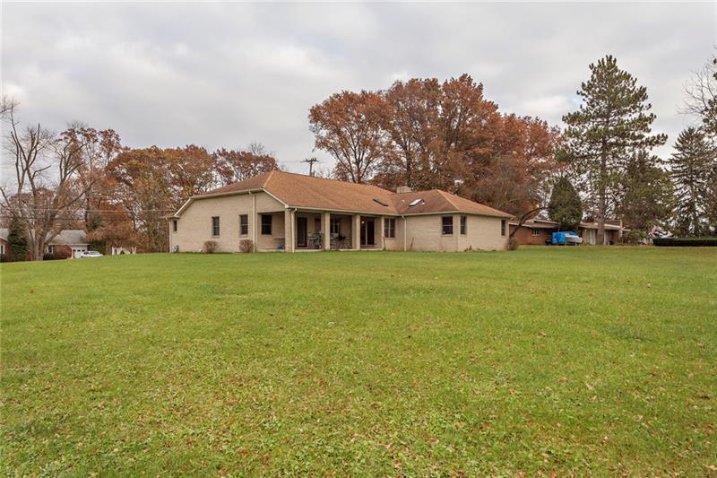 2011 O'Block Road Pittsburgh, PA 15239 - Photo 3 of 25 Gallery Image 3