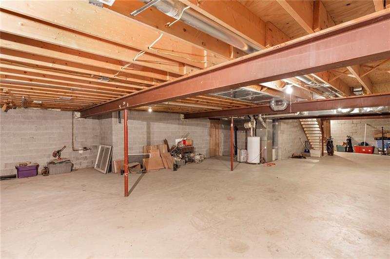 2011 O'Block Road Pittsburgh, PA 15239 - Photo 21 of 25 Gallery Image 21