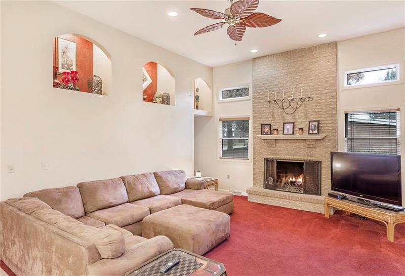 2011 O'Block Road Pittsburgh, PA 15239 - Photo 7 of 25 Gallery Image 7