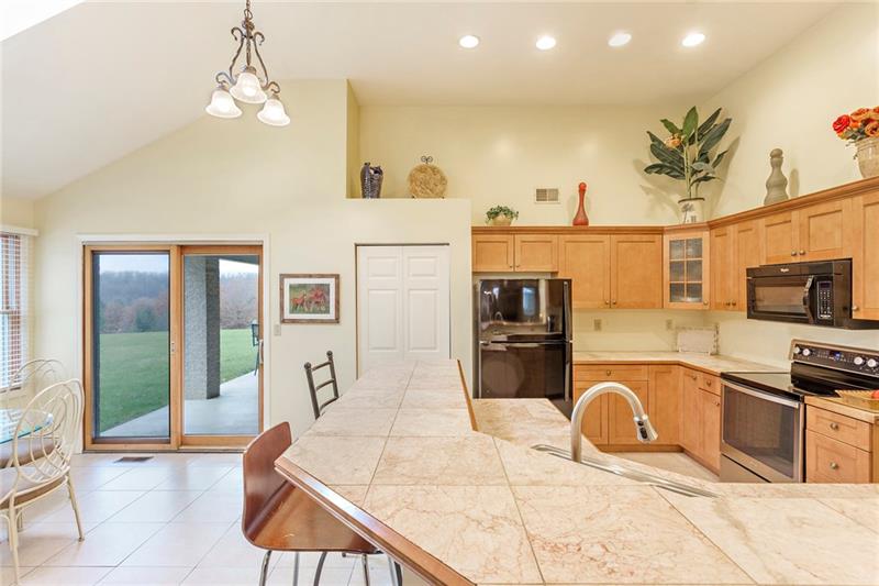 2011 O'Block Road Pittsburgh, PA 15239 - Photo 8 of 25 Gallery Image 8