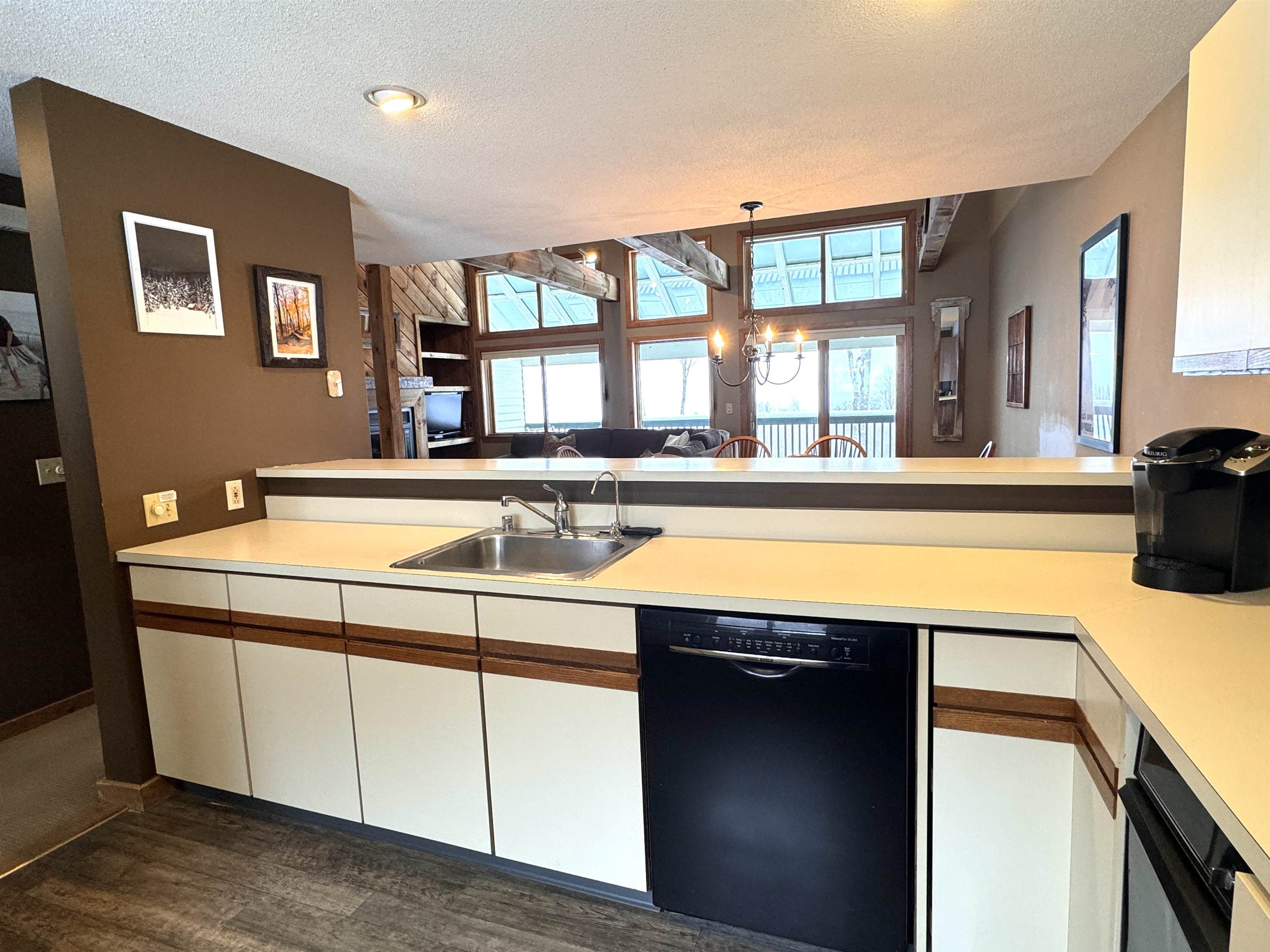 67 Okemo Trailside Extension, Unit 39D Ludlow, VT 05149 - Photo 36 of 37