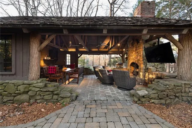 $22,500,000 | 4615 Northside Drive Northwest, Atlanta, GA 30327