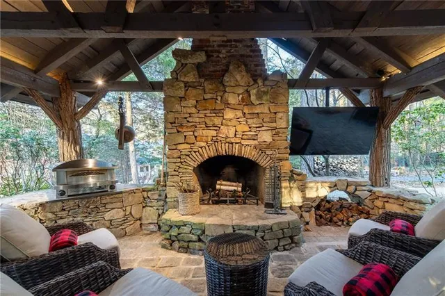 $22,500,000 | 4615 Northside Drive Northwest, Atlanta, GA 30327